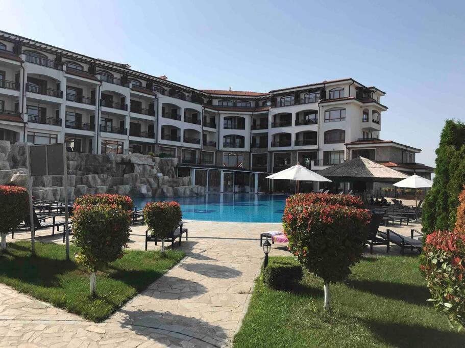 Lovely Apartment In Peaceful Family Spa Resort Near To Nesebar Kableshkovo  Buitenkant foto
