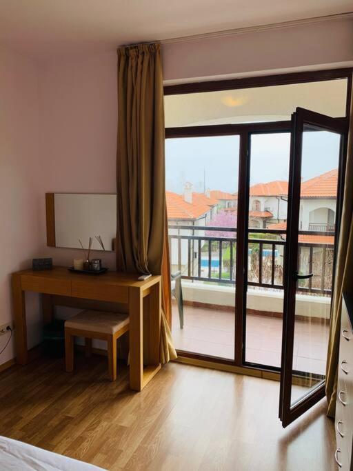 Lovely Apartment In Peaceful Family Spa Resort Near To Nesebar Kableshkovo  Buitenkant foto